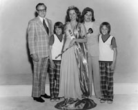 Pamela Polk, Miss Richmond 1975, with her family
Richmond, Virginia. Date: 1975. Citation: Miss Richmond Collection, Valentine Richmond History Center.