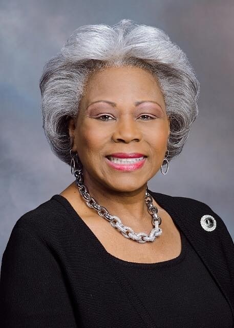 2021 SMW_LouiseLucas (96dpi).jpg