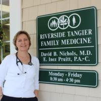 Elizabeth Pruitt.jpg