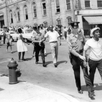 DanvilleCivilRightsProtest_1963_Acc38099.jpg