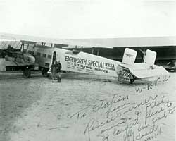 Roscoe Turner and his plane
