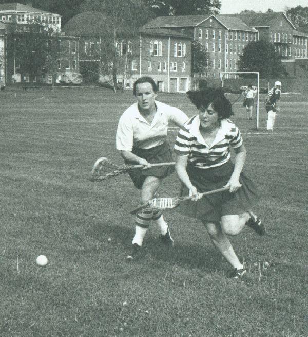 Hollins University lacrosse players.