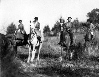 Members of the Warrenton Hunt, 1936