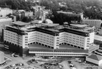 Image of the new hospital. Date: unknown. Citation: Historical Collections & Services, Claude Moore Health Sciences Library, University of Virginia.