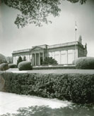 Constructed in 1912 to house the Confederate Memorial Association, 