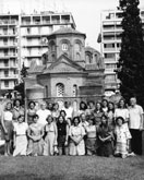 Hollins Abroad Athens students. Date:  possibly late 1960s. Citation: Hollins University Archives.